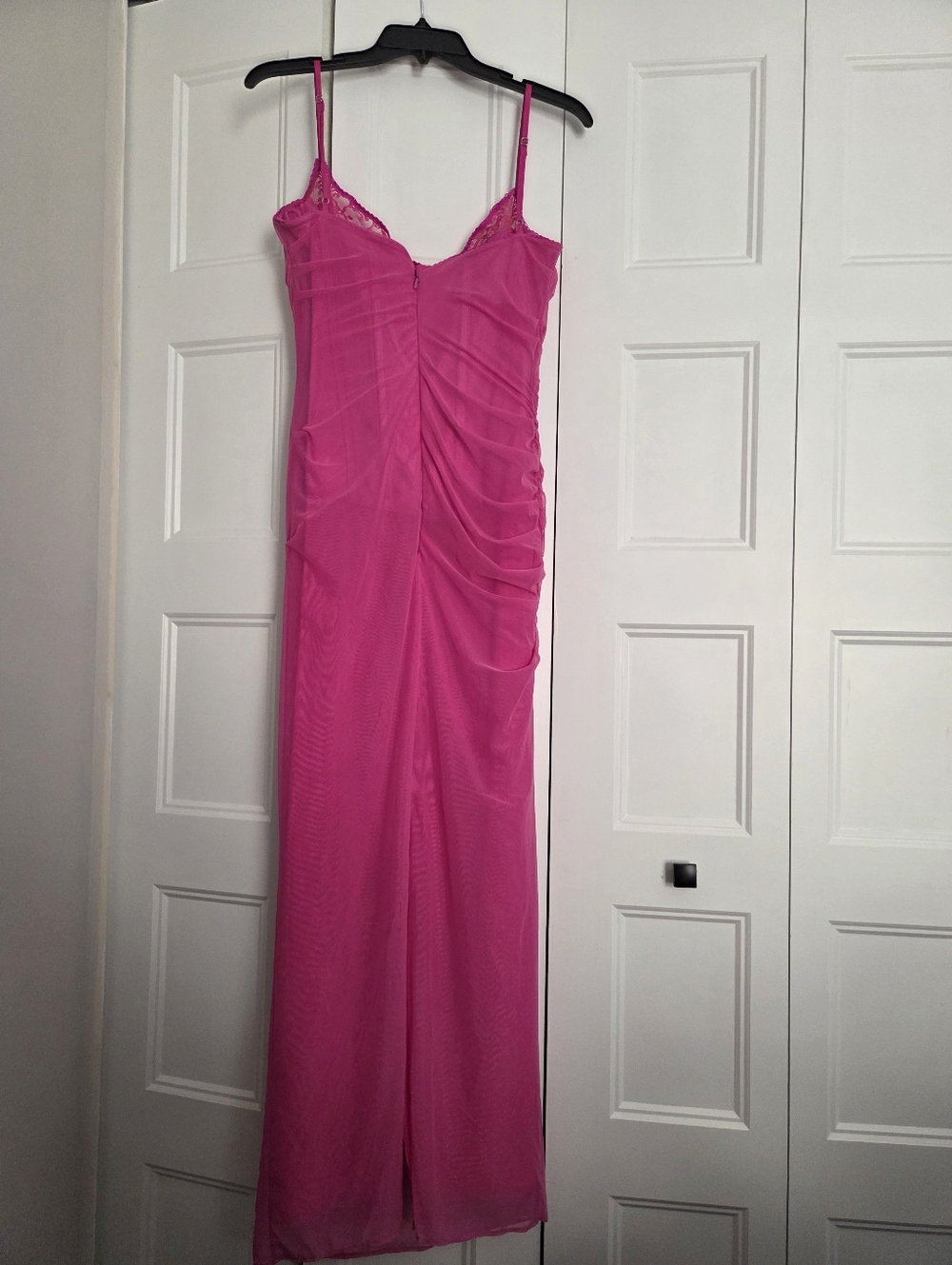HOUSE OF CB Nalini fuchsia maxi dress Ruched Mesh $239 Medium - Picture 6 of 8